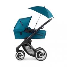 pram met paraplu of parasol